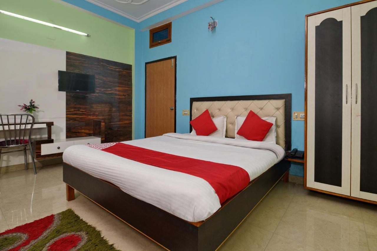 Oyo 4409 Hotel Chaitanya Inn Варанаси Экстерьер фото