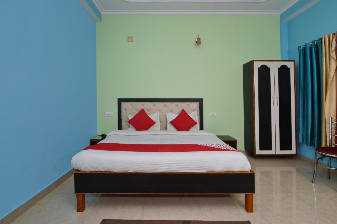 Oyo 4409 Hotel Chaitanya Inn Варанаси Экстерьер фото