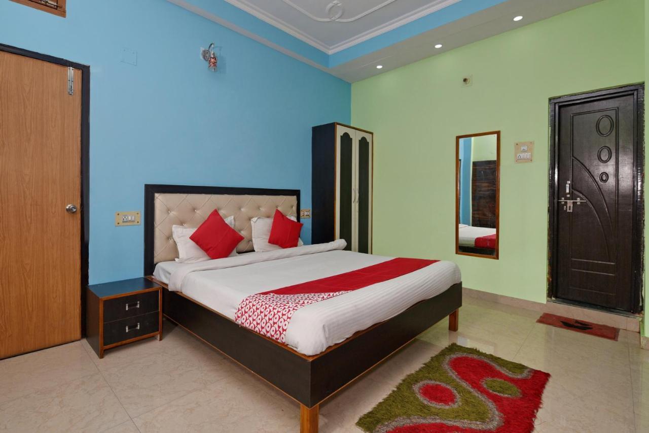 Oyo 4409 Hotel Chaitanya Inn Варанаси Экстерьер фото