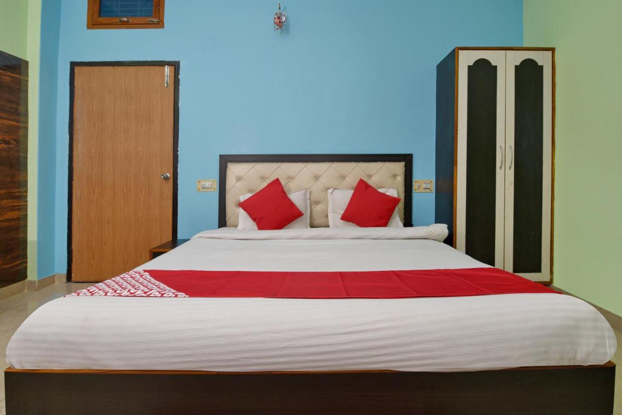 Oyo 4409 Hotel Chaitanya Inn Варанаси Экстерьер фото